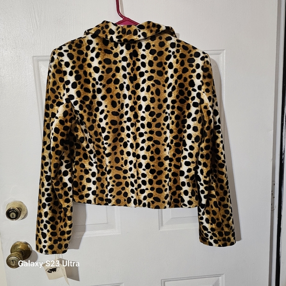 Leopard print jacket new with tags - Picture 2 of 7